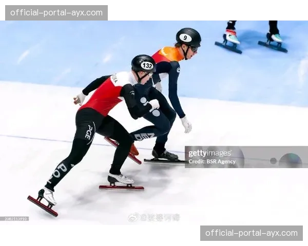 荷兰短道速滑队首夺男子5000米接力金牌，范特沃特加冕三金王