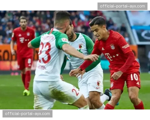 即时战报：奥格斯堡后场断球，8秒内经3次传递由德米洛维奇完成破门